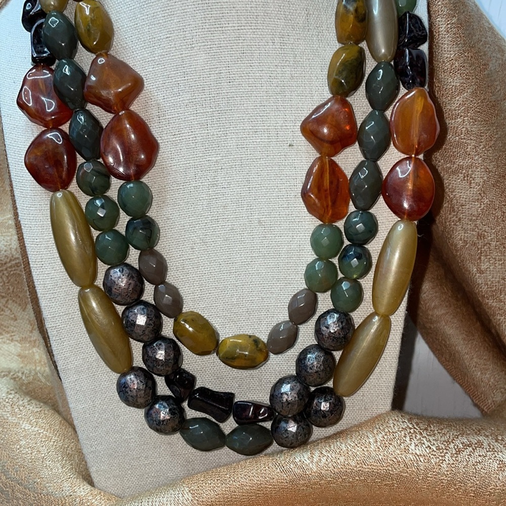 Multi color and design multi strand acrylic beads with extender - Picture 3 of 6